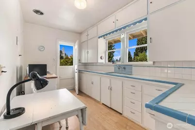 721 21st Avenue E, Seattle, WA 98112 - Photo 20