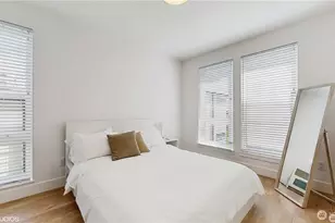 1300 E Remington Ct, Seattle, WA 98122 - Photo 12