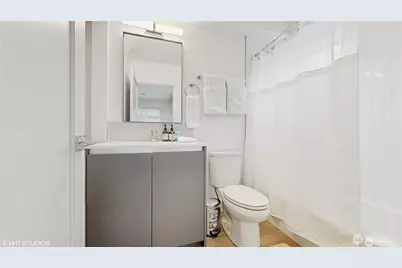 1300 E Remington Court #B, Seattle, WA 98122 - Photo 26