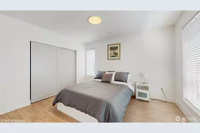 1300 E Remington Court #B, Seattle, WA 98122 - Photo 16
