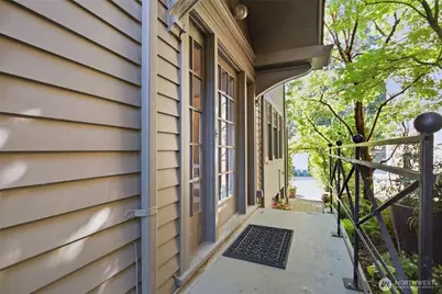 2039 34th Avenue S, Seattle, WA 98144 - Photo 4