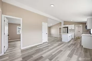 4000 Longview Street NE, Moses Lake, WA 98837 - Photo 10