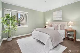 215 20th Ave E, Seattle, WA 98112 - Photo 16