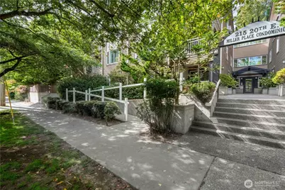 215 20th Avenue E #204, Seattle, WA 98112 - Photo 2