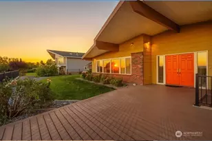 61 Pelican Pl NE, Moses Lake, WA 98837 - Photo 2