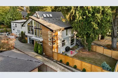 11036 NE Alton Avenue #A, Seattle, WA 98125 - Photo 34