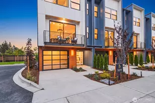932 Duchess Rd, Bothell, WA 98012 - Photo 2