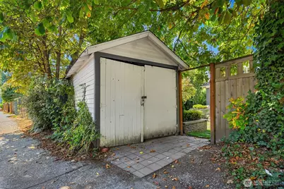 822 31st Avenue, Seattle, WA 98122 - Photo 26