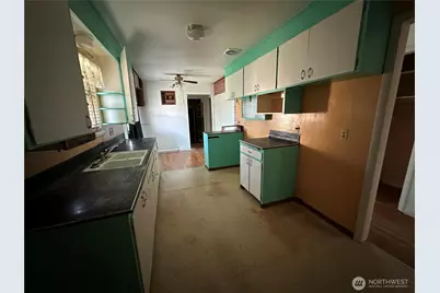 514 S Schneirla Street, Moses Lake, WA 98837 - Photo 8