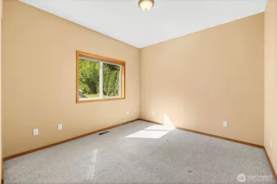 18281 W Big Lake Boulevard, Mount Vernon, WA 98274 - Photo 16