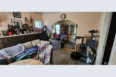1016 NE 69th Street, Seattle, WA 98115 - Photo 4