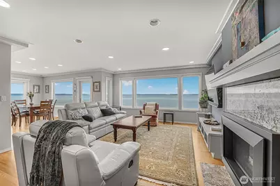 1106 Bayshore Drive, Camano Island, WA 98282 - Photo 4