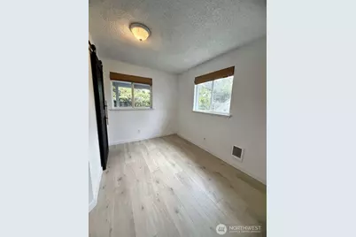 704 Kansas Street SW, Orting, WA 98360 - Photo 20