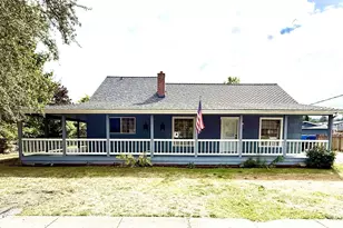 704 Kansas St SW, Orting, WA 98360 - Photo 1