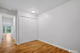 321 Bellevue Way SE, Bellevue, WA 98004 - Photo 14