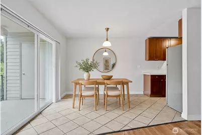321 Bellevue Way SE #203, Bellevue, WA 98004 - Photo 6