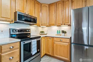 3148 S 17th St, Tacoma, WA 98405 - Photo 8