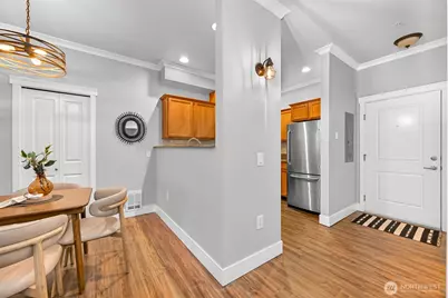 1015 Railroad Avenue #418, Bellingham, WA 98225 - Photo 14