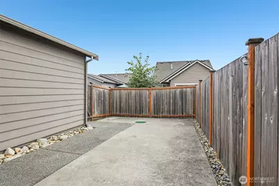 18827 105th Avenue Ct E, Puyallup, WA 98374 - Photo 34