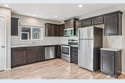 18827 105th Avenue Ct E, Puyallup, WA 98374 - Photo 10