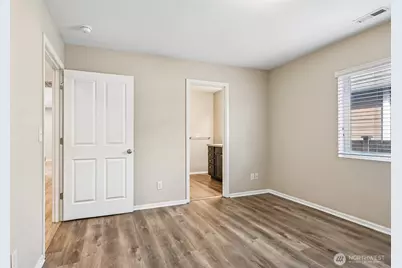18827 105th Avenue Ct E, Puyallup, WA 98374 - Photo 14