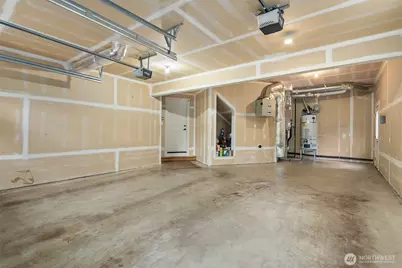 25831 SE 30th Street, Sammamish, WA 98075 - Photo 36