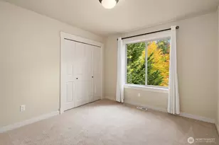 25831 SE 30th St, Sammamish, WA 98075 - Photo 20