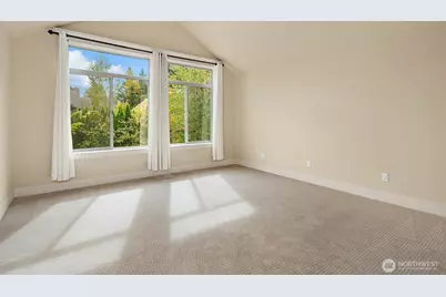 25831 SE 30th Street, Sammamish, WA 98075 - Photo 34
