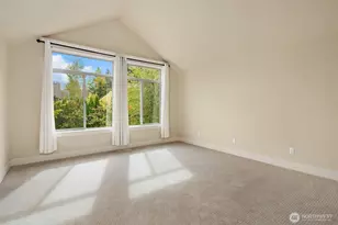 25831 SE 30th St, Sammamish, WA 98075 - Photo 34