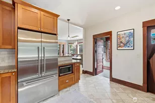 833 NW 64th St, Seattle, WA 98107 - Photo 14