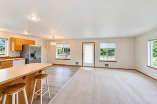 184 S Narwhal Loop SW, Ocean Shores, WA 98569 - Photo 2