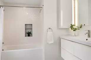 3608 NE 103rd St, Seattle, WA 98125 - Photo 14