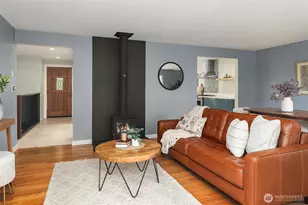 3608 NE 103rd St, Seattle, WA 98125 - Photo 8
