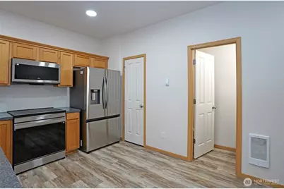 6041 Illinois Lane SE #B, Olympia, WA 98513 - Photo 12