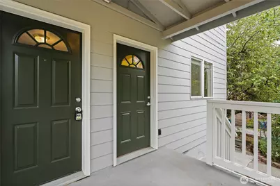4724 S Findlay Street #B, Seattle, WA 98118 - Photo 2