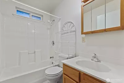 4724 S Findlay Street #B, Seattle, WA 98118 - Photo 10