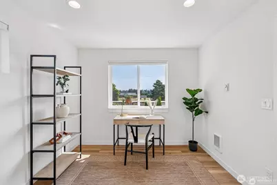 12038 N Park Avenue N, Seattle, WA 98133 - Photo 16