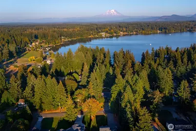 15906 Lindsay Road SE, Yelm, WA 98597 - Photo 32