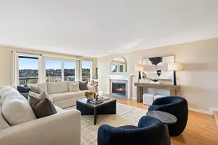 2221 Gilman Dr W, Seattle, WA 98119 - Photo 8