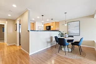 2221 Gilman Dr W, Seattle, WA 98119 - Photo 10