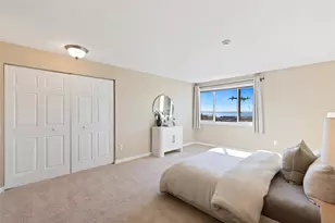 2221 Gilman Dr W, Seattle, WA 98119 - Photo 14