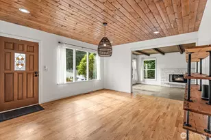 234 SW 208th St, Normandy Park, WA 98166 - Photo 4