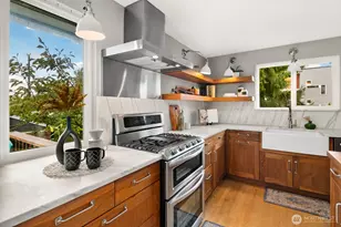 6842 25th Ave NE, Seattle, WA 98115 - Photo 12