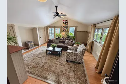 525 N Iron Street, Centralia, WA 98531 - Photo 8