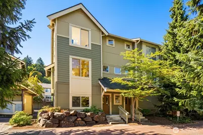 377 NW Pebble Lane, Issaquah, WA 98027 - Photo 1