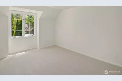 19862 NE 126th Place, Woodinville, WA 98077 - Photo 26