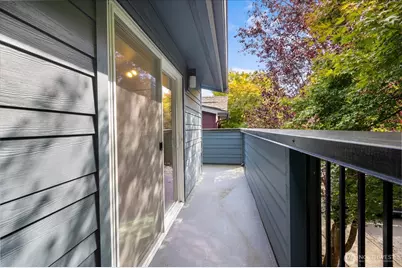 15917 Waynita Way NE #E202, Bothell, WA 98011 - Photo 28