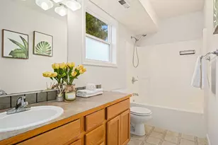 14032 Wayne Pl N, Seattle, WA 98133 - Photo 18