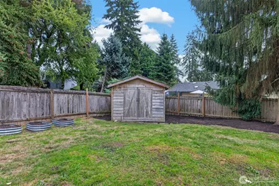 2516 202nd Place SW, Lynnwood, WA 98036 - Photo 34
