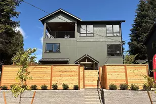 3020 NE 95th St, Seattle, WA 98115 - Photo 2
